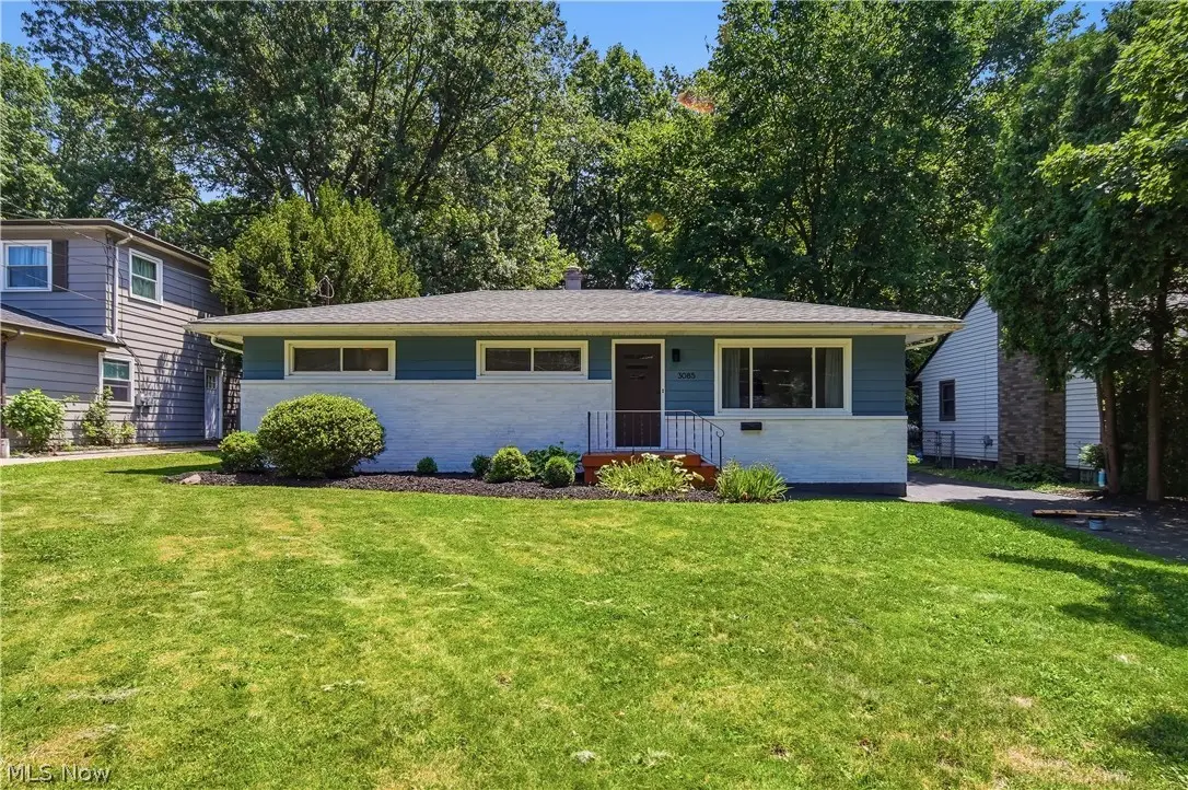 3085 Englewood Drive, Stow, OH 44224 - #1