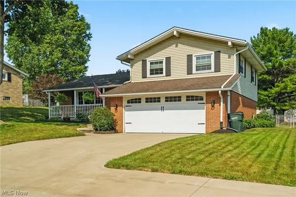 1648 Plymouth Knoll Nw Avenue, Massillon, OH 44646