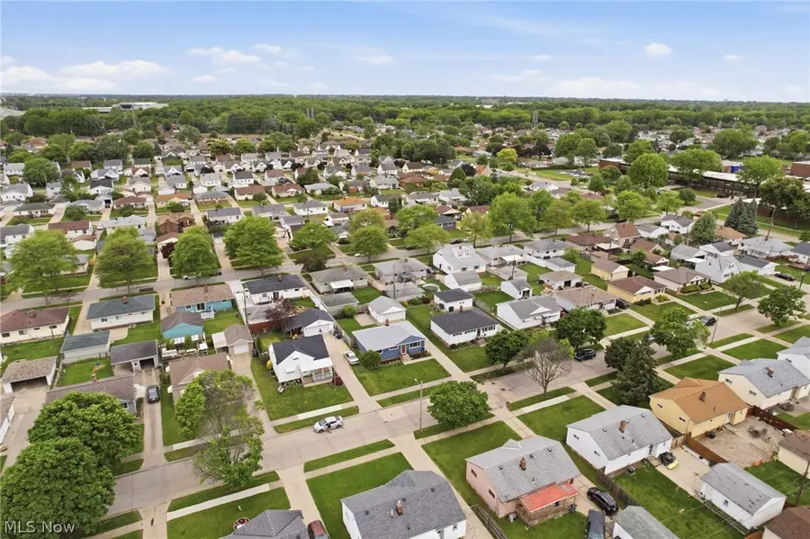 4728 Brookhigh Drive, Brooklyn, OH 44144 - #3