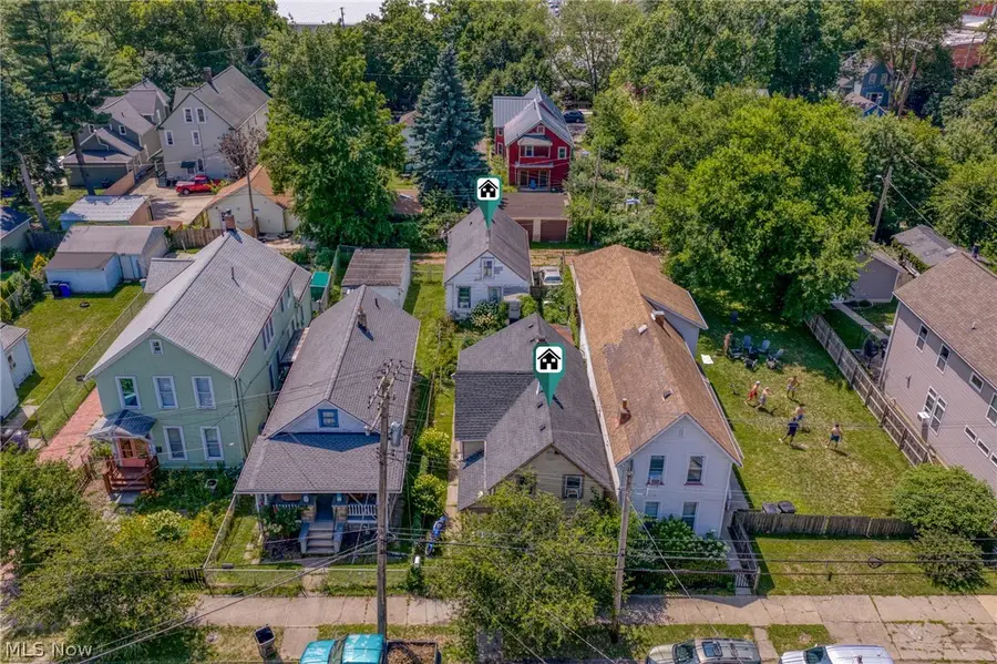 2060 W 44th Street, Cleveland, OH 44113 - #2