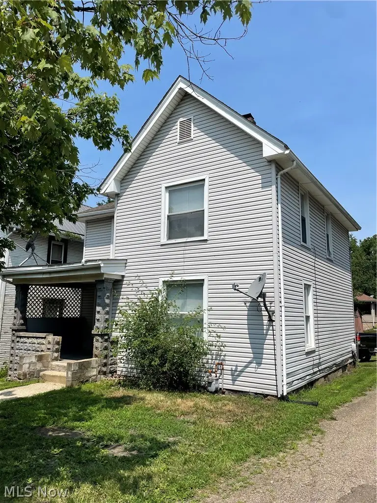 116 Maple Se Avenue, Massillon, OH 44646 - #2