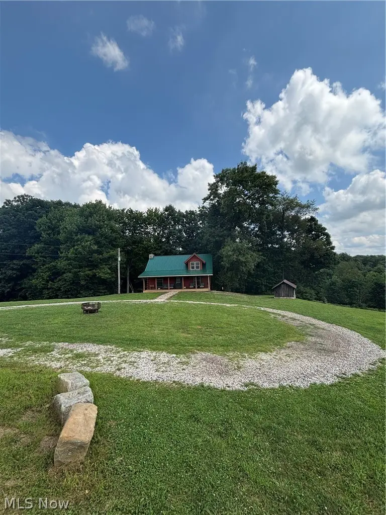 3300 Ivory Nw Road, Carrollton, OH 44615 - #3