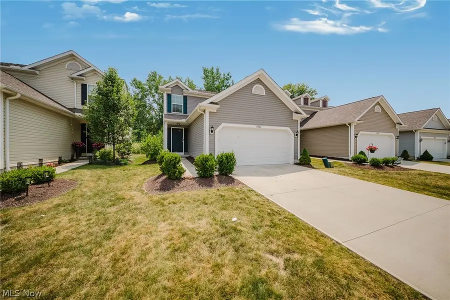 29080 Pembrooke Boulevard, Olmsted, OH 44138 - #2