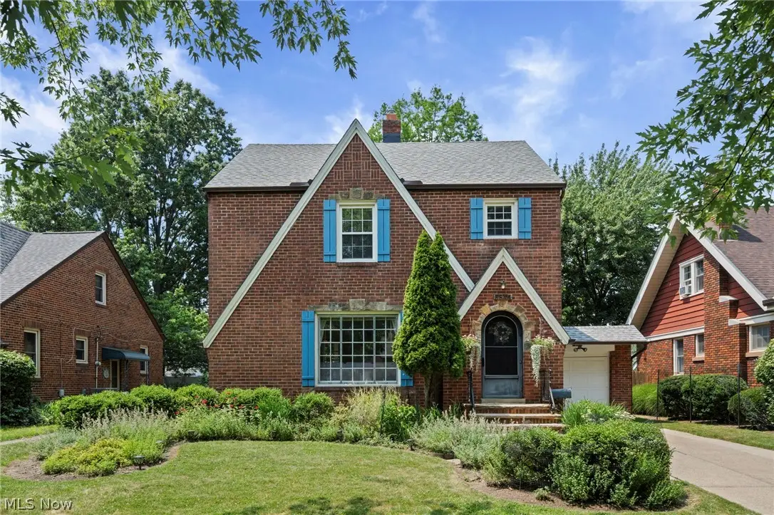 5844 Lotusdale Drive, Parma Heights, OH 44130 - #1