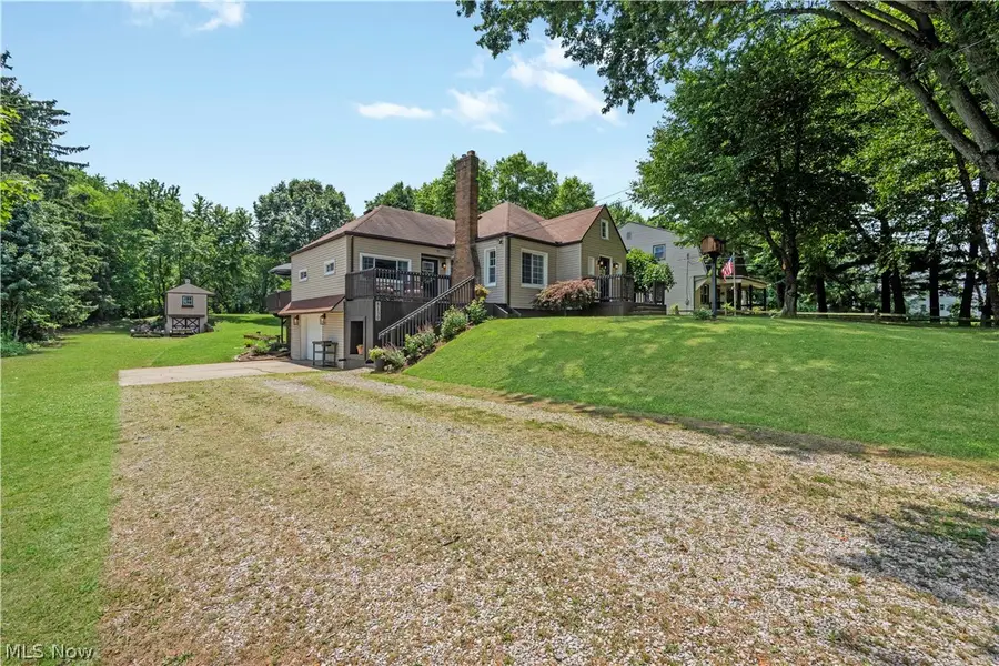 8130 Navarre Sw Road, Massillon, OH 44646 - #2