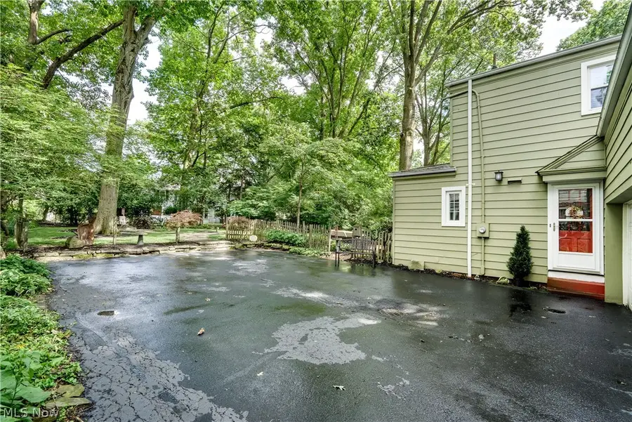 4129 Oak Knoll Drive, Boardman, OH 44512 - #2