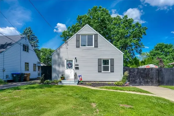 1930 18th Street, Cuyahoga Falls, OH 44223