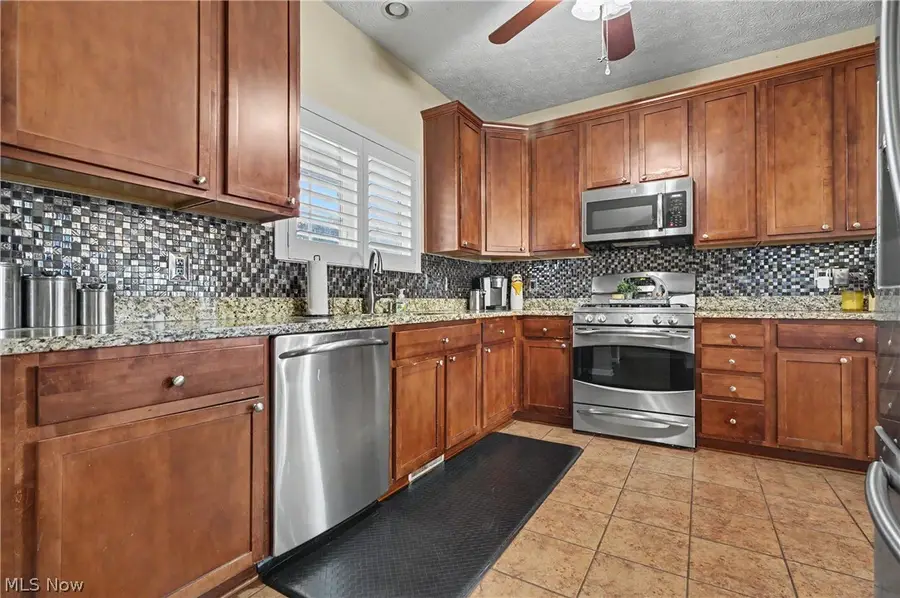 3865 Arcadia Circle, Willoughby, OH 44094 - #3