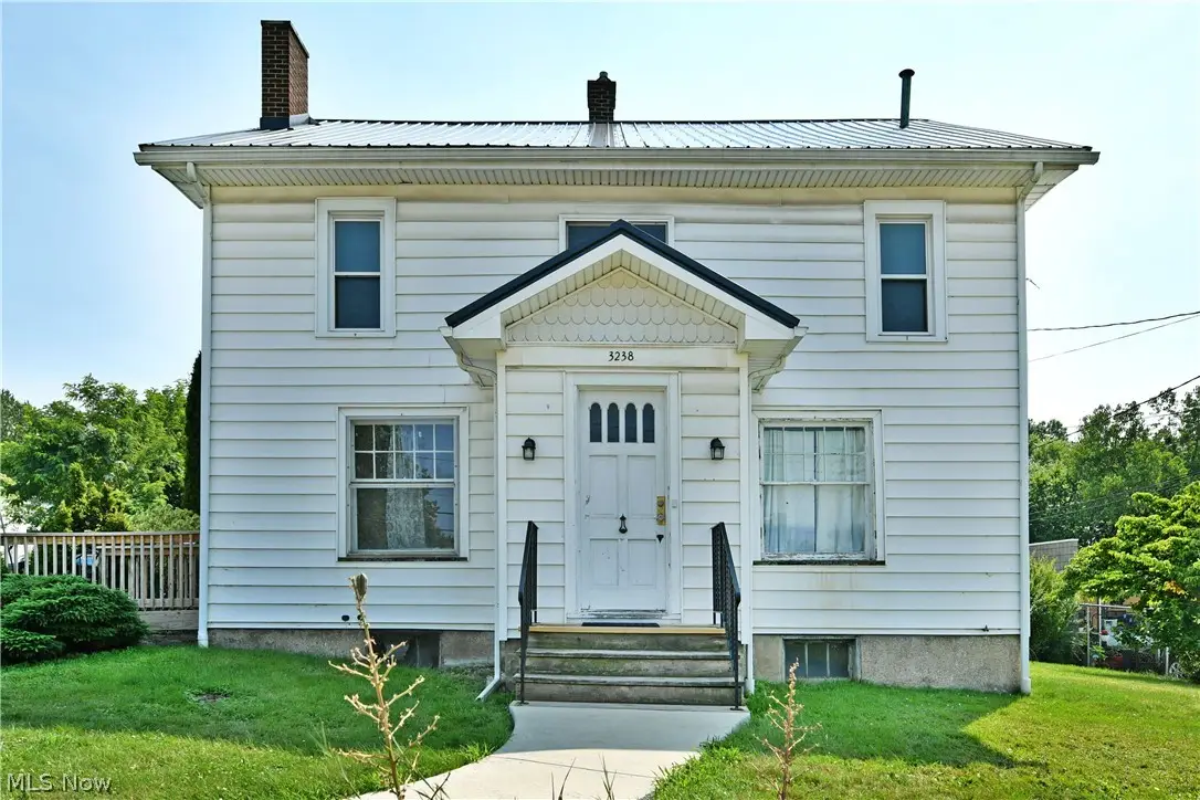 3238 Youngstown Se Road, Warren, OH 44484 - #1
