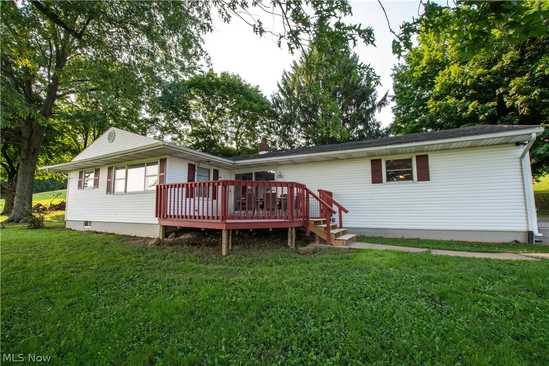 1757 Pleasant Valley Ne Road, New Philadelphia, OH 44663 - #1