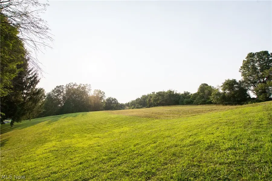 1757 Pleasant Valley Ne Road, New Philadelphia, OH 44663 - #2