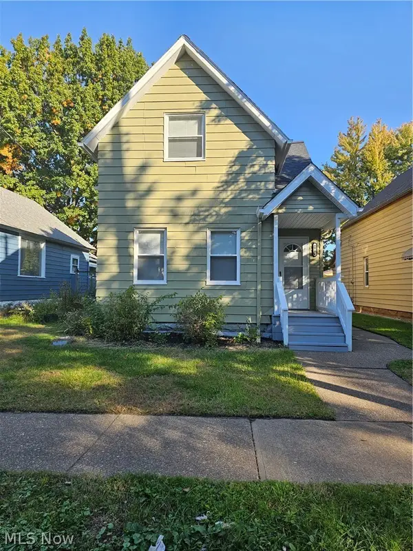 4004 Sackett Avenue, Cleveland, OH 44109
