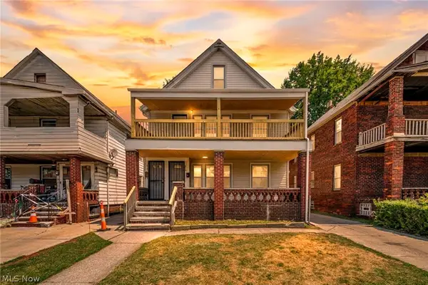 911 Royal Road, Cleveland, OH 44110