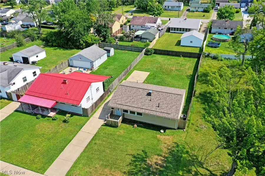 2231 Stewart Nw Drive, Warren, OH 44485 - #2