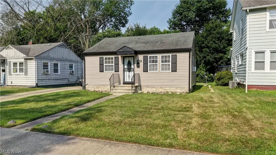 888 Frederick Boulevard, Akron, OH 44320 - #3