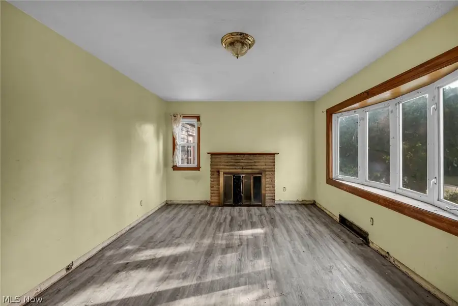 2680 Nesmith Lake Boulevard, Akron, OH 44314 - #3