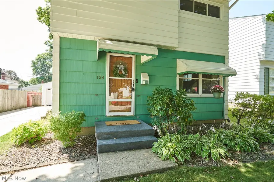 124 Filmore Avenue, Cuyahoga Falls, OH 44221 - #3