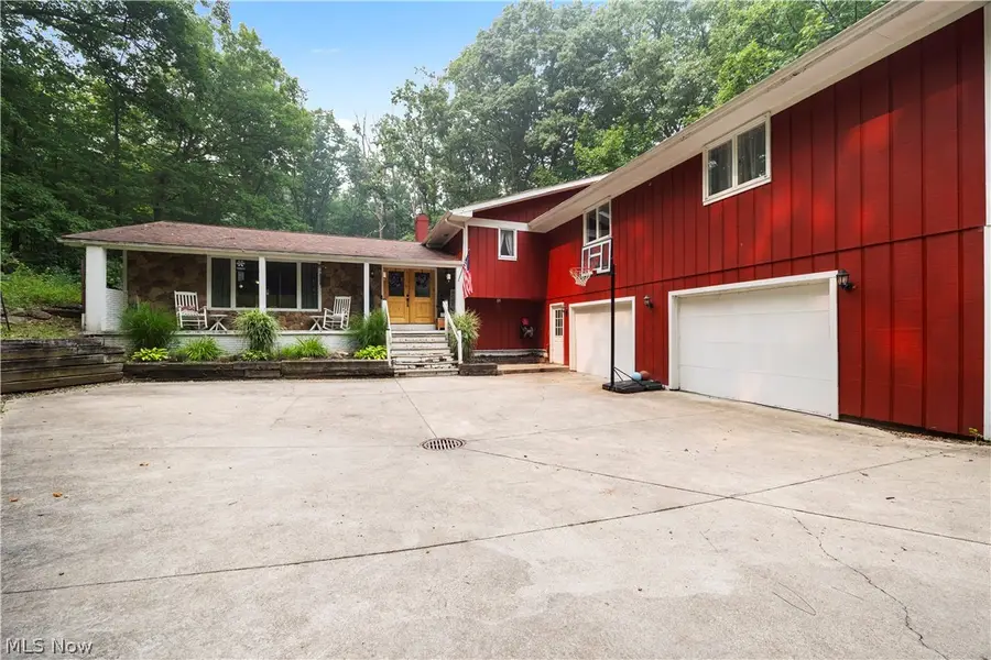 2124 Hinckley Hills Road, Hinckley, OH 44233 - #2
