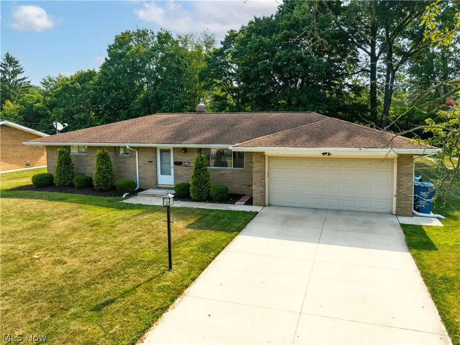 5139 Evergreen Drive, North Olmsted, OH 44070 - #2