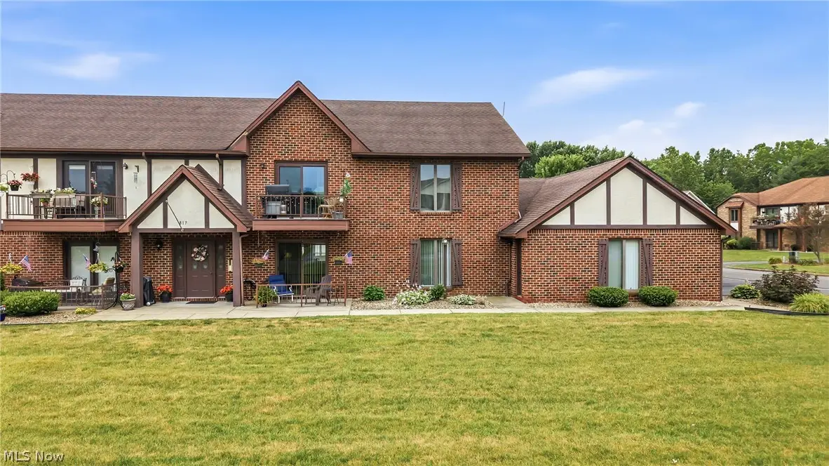 817 Pearson Circle #2, Boardman, OH 44512 - #1