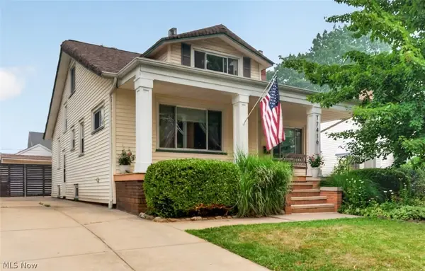 17416 Oxford Avenue, Cleveland, OH 44111