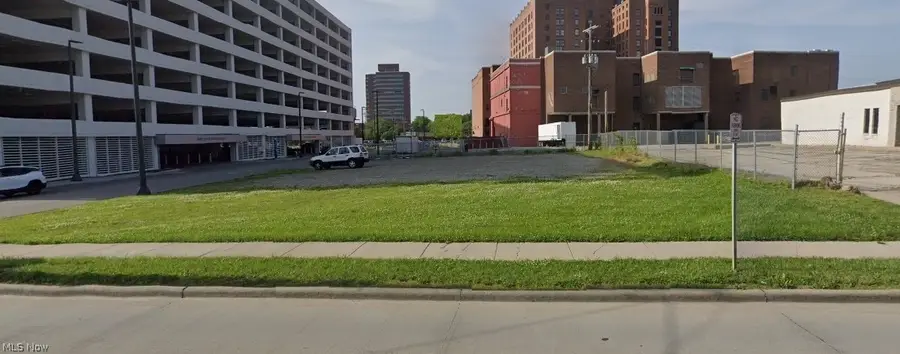 10605 Cedar Avenue, Cleveland, OH 44106 - #2