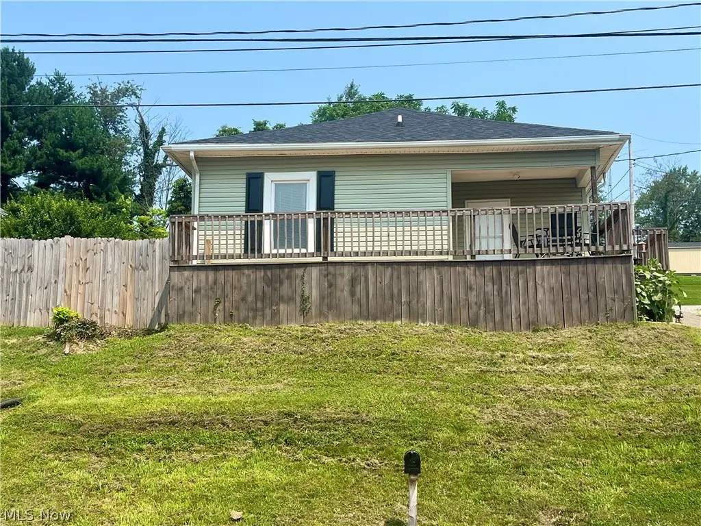 1905 Stewart Avenue, Cambridge, OH 43725 - #1