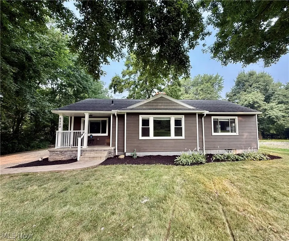 6550 Manchester Road, New Franklin, OH 44216 - #1