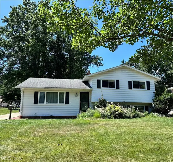 704 Robin Drive, Eastlake, OH 44095