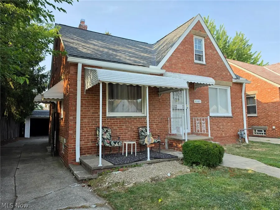 11107 Plymouth Avenue, Garfield Heights, OH 44125 - #2