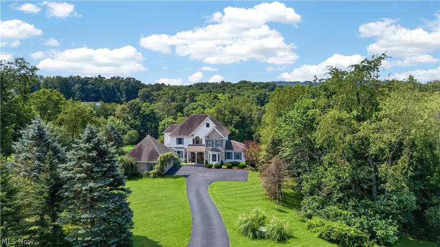49695 Parkview Drive, East Liverpool, OH 43920 - #2