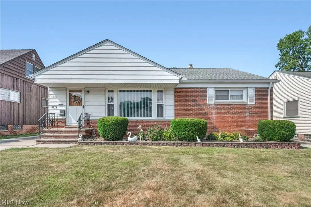 6621 Indiana Avenue, Mayfield Heights, OH 44124 - #1
