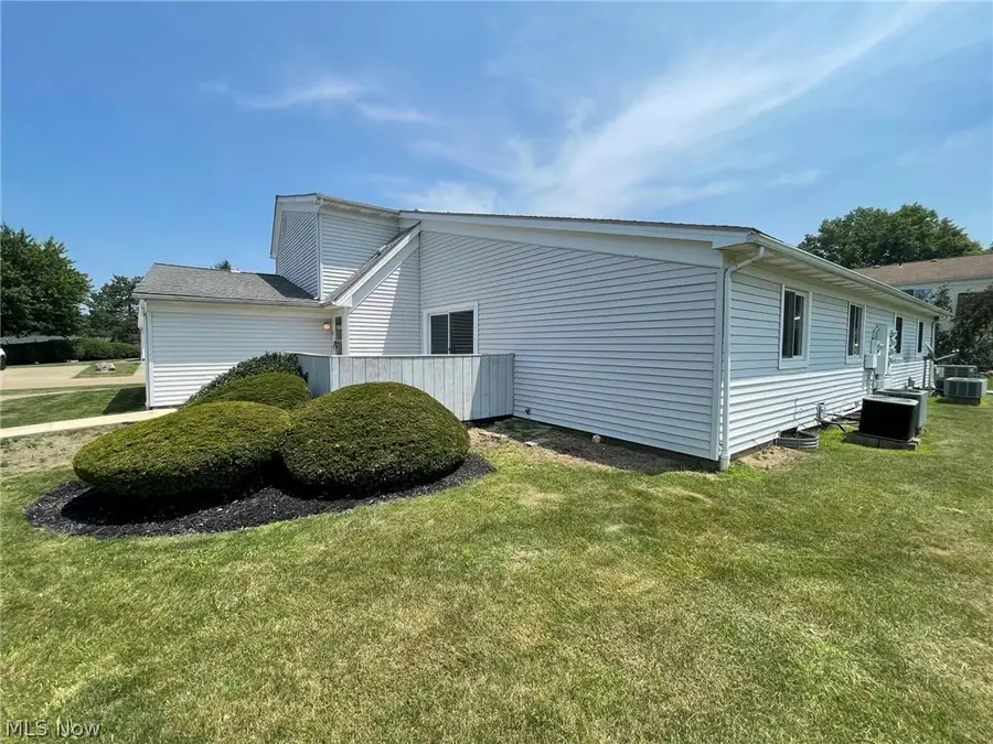 5536 Bretton Court #C, Willoughby, OH 44094 - #3