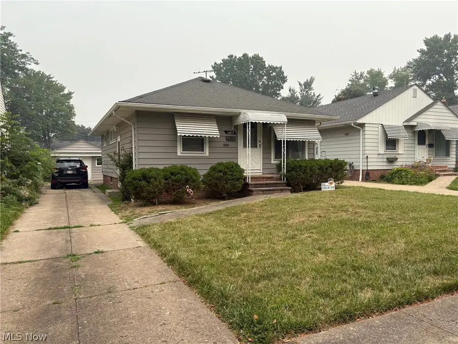 18604 Flamingo Avenue, Cleveland, OH 44135 - #2