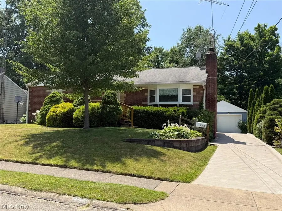 333 Bonnieview Avenue, Alliance, OH 44601 - #2