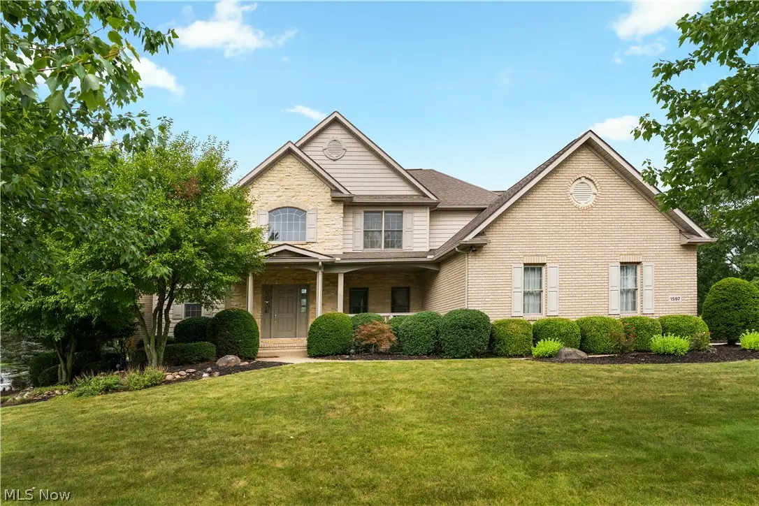 1597 Fallen Timber Ne Street, Canton, OH 44721 - #1