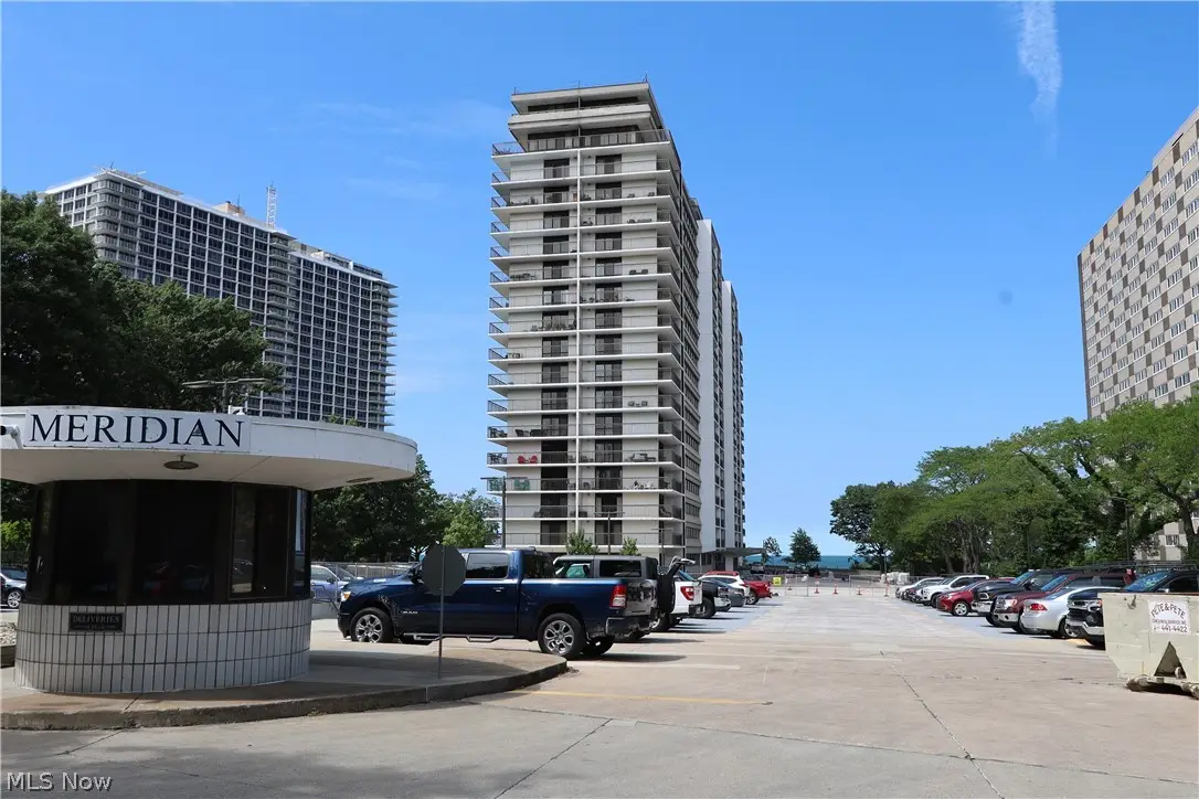 12550 Lake Avenue #810, Lakewood, OH 44107 - #1