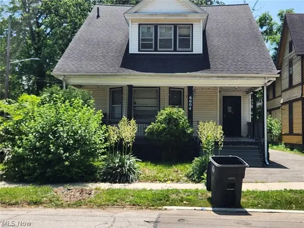 6004 Lexington Avenue, Cleveland, OH 44103