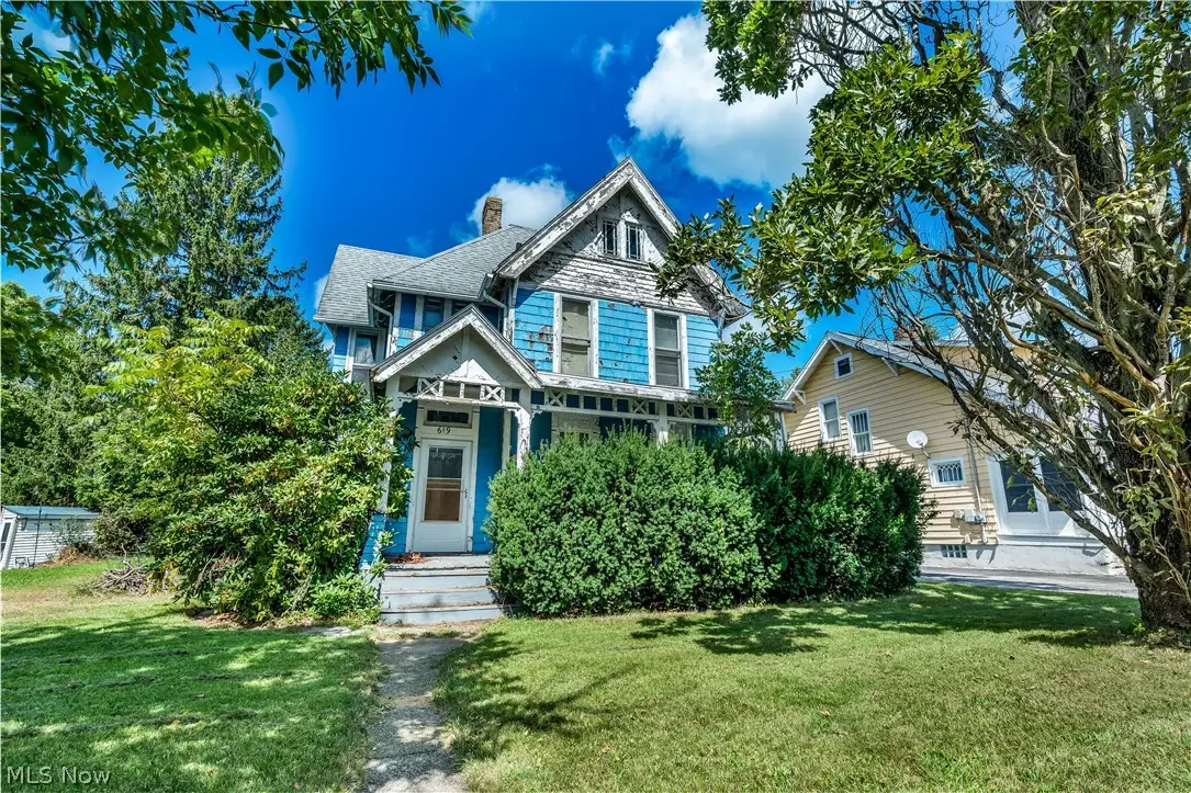 619 W Main Street, Geneva, OH 44041 - #1