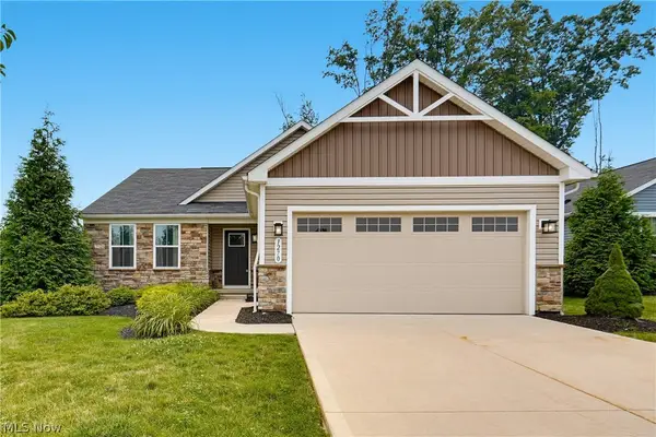 1270 Hidden Lake Boulevard, Akron, OH 44312