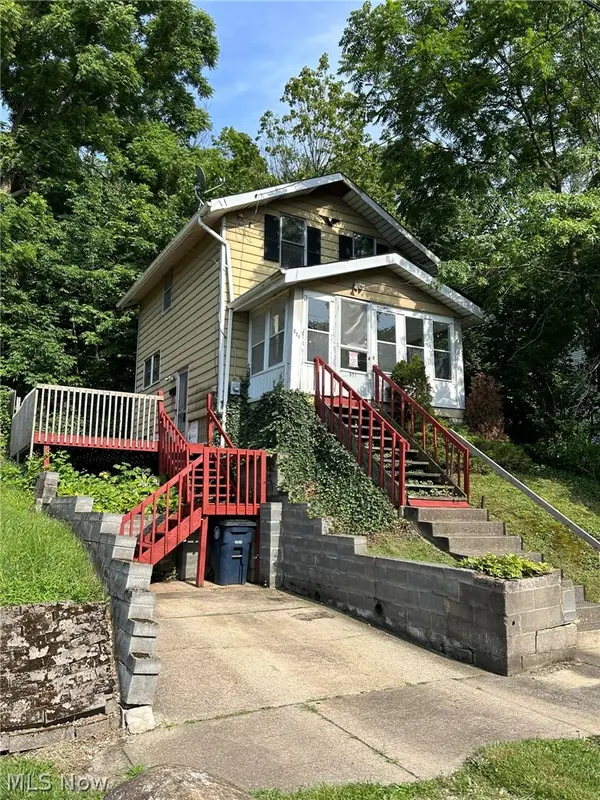 571 Bertha Avenue, Akron, OH 44306