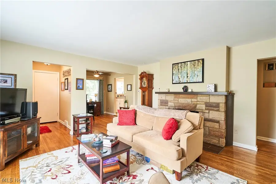 2388 17th Street, Cuyahoga Falls, OH 44223 - #2