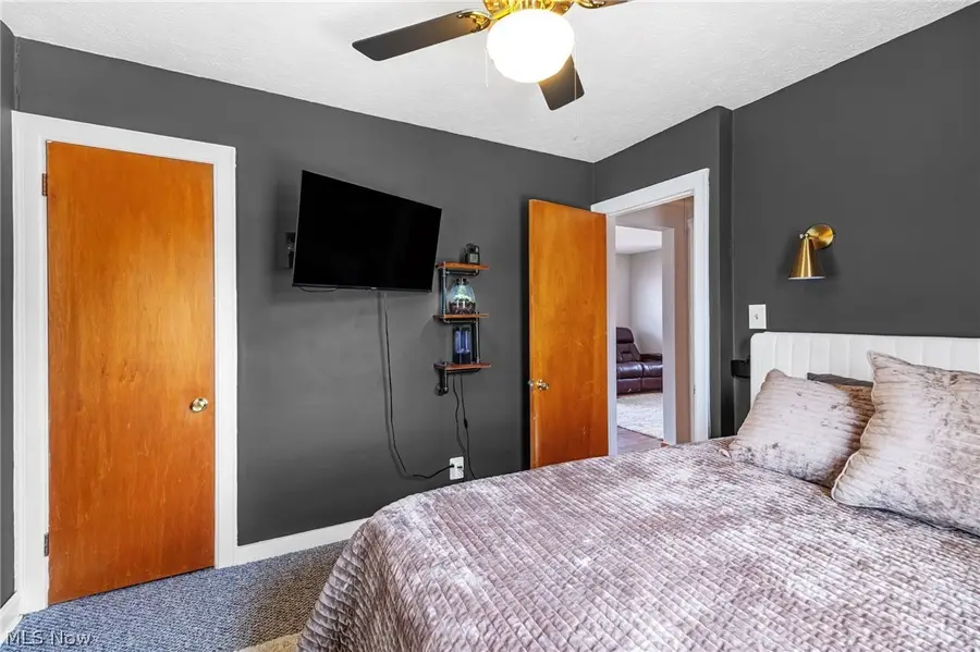 4701 Bader Avenue, Cleveland, OH 44109 - #3