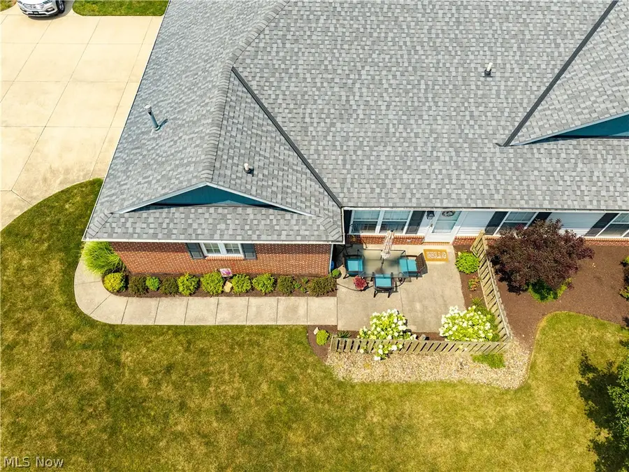519 Heather Woods Drive, Elyria, OH 44035 - #3