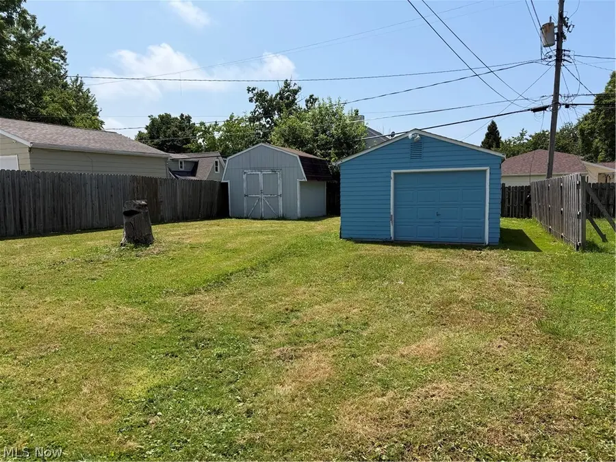 5064 Brooksdale Road, Mentor, OH 44060 - #3