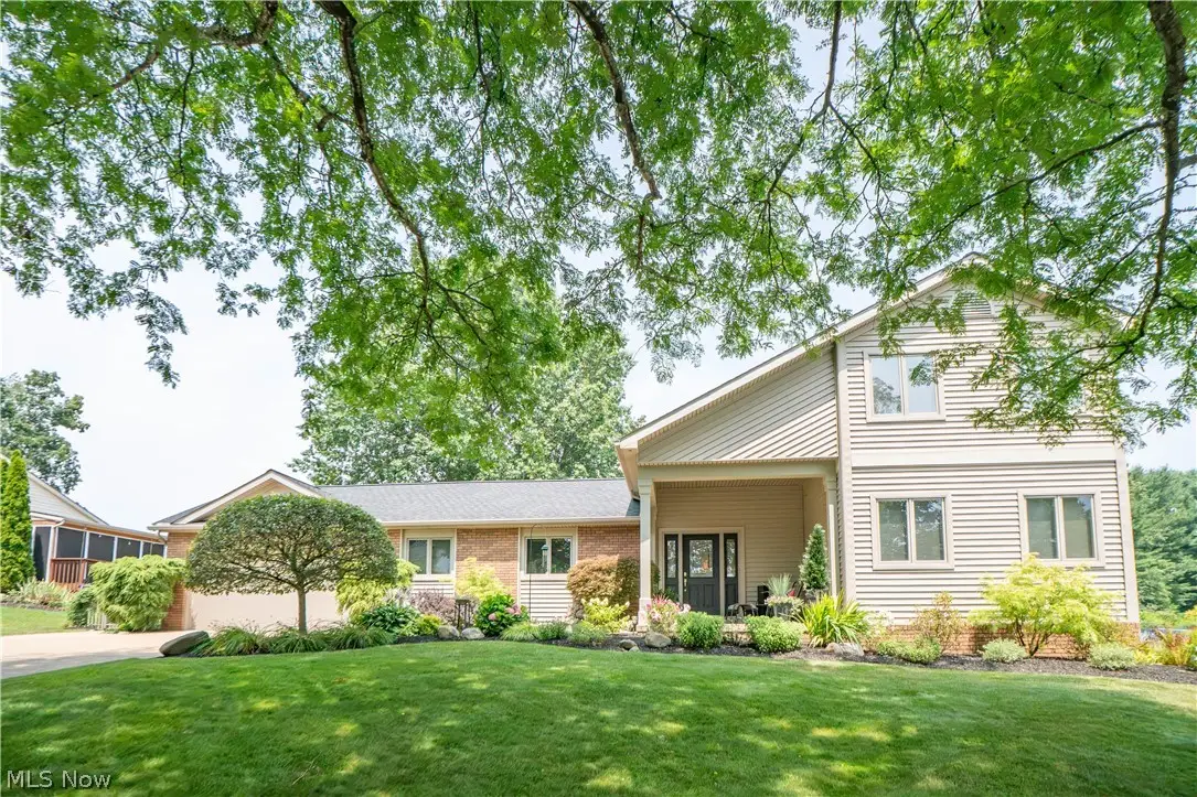 6215 Bayside Nw Street, Canton, OH 44718 - #1