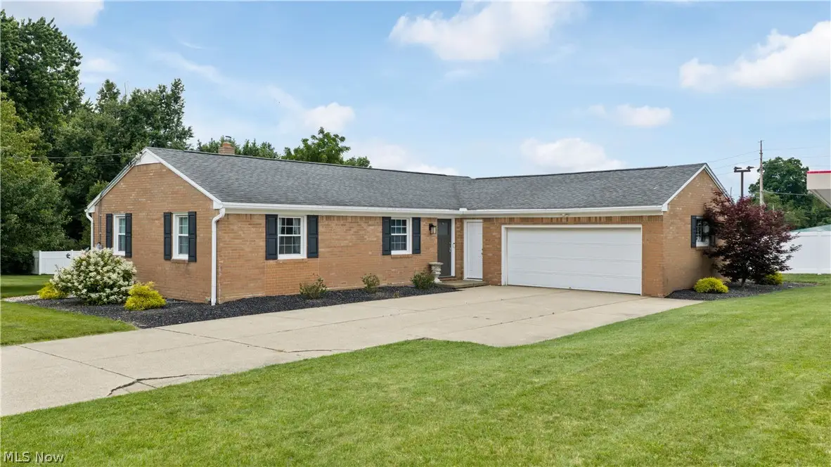 6335 Middlebranch Ne Avenue, Canton, OH 44721 - #1