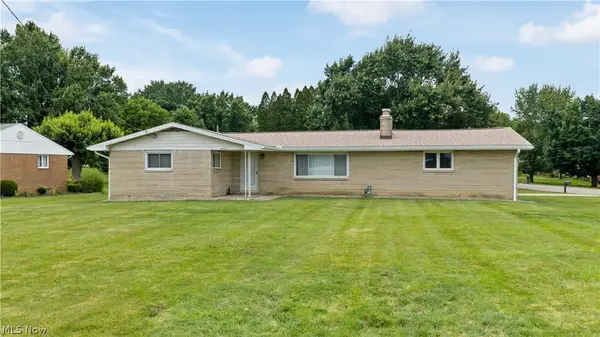 6323 Middlebranch Ne Avenue, Canton, OH 44721