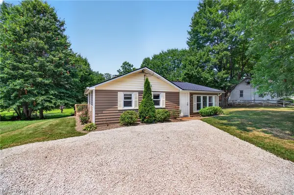 1240 Aberth Drive, Akron, OH 44320