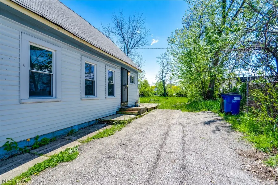 12937 Erwin Avenue, Cleveland, OH 44135 - #2